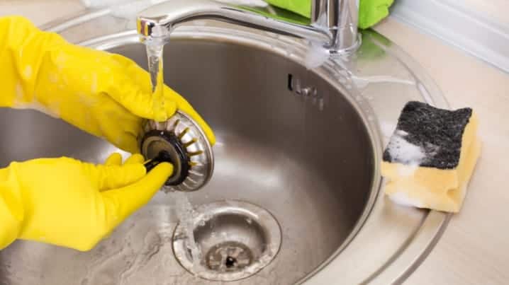 Plumbing Services for Odour Removal from Lavatories 